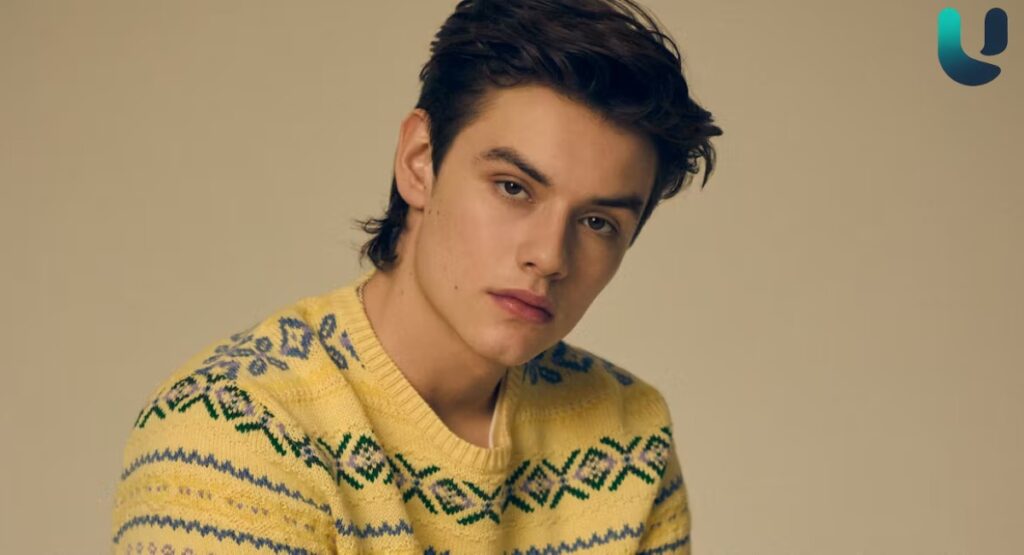 Louis Partridge Biography